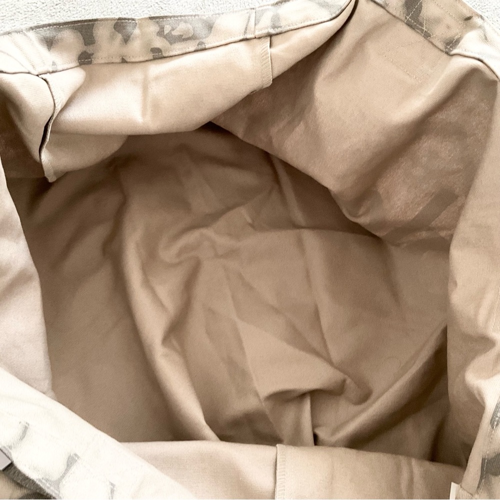 Alo Yoga Grey Tie Dye Shopper Tote Bag - Picture 6 of 12